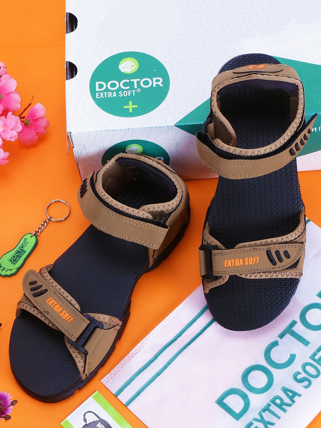 

DOCTOR EXTRA SOFT Men Textured Sports Sandals, Camel brown