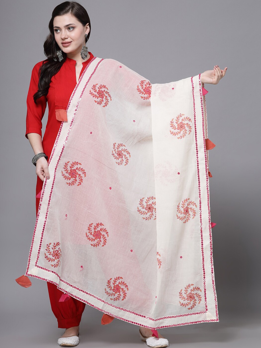 

Clora Creation Ethnic Motifs Embroidered Dupatta & Mirror Work, Magenta