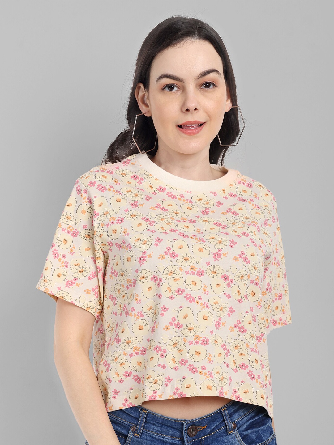 

Heylay Floral Printed Round Neck Cotton Crop T-shirt, Cream