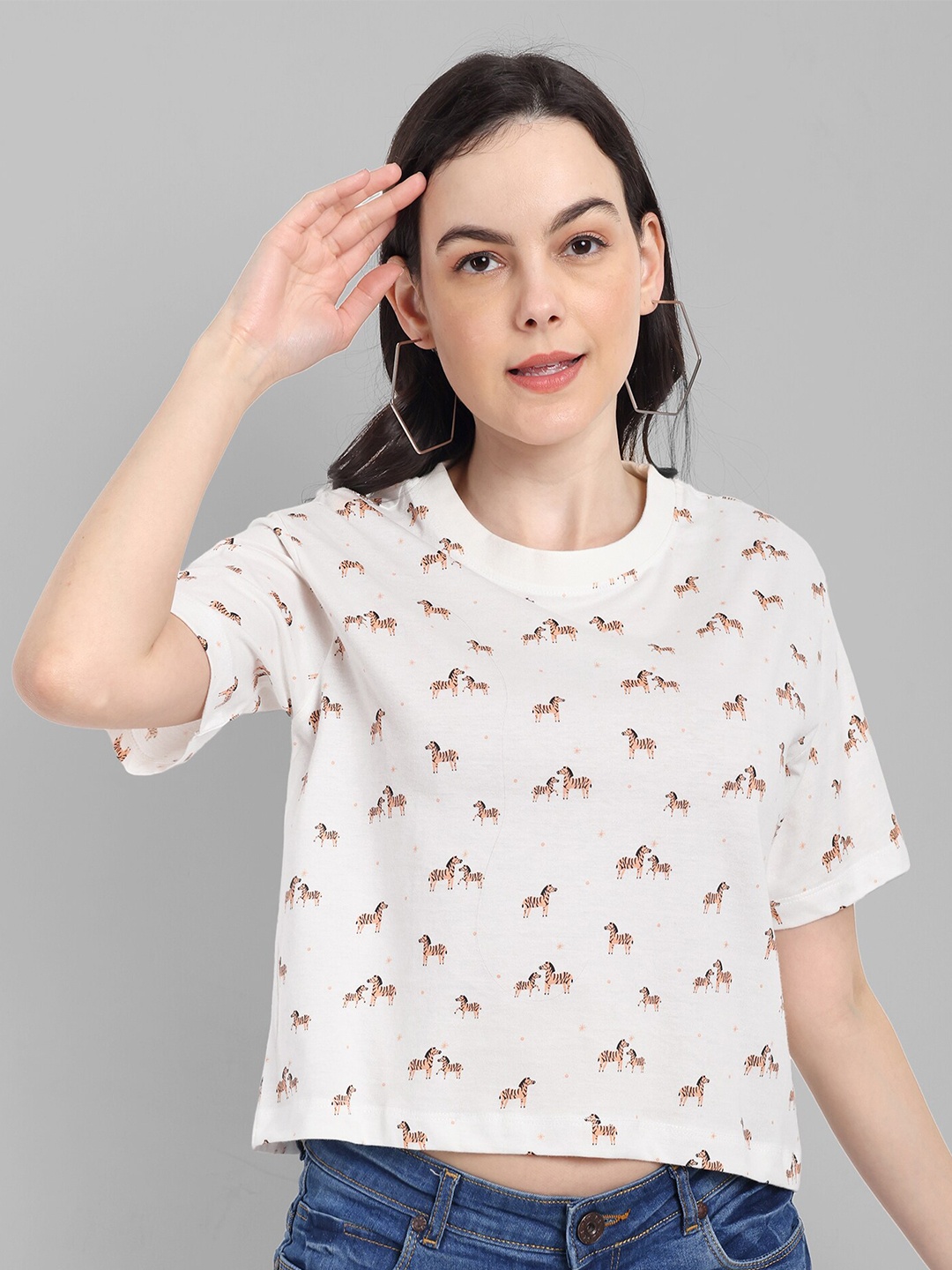 

HEYLAY Women Printed T-shirt, White