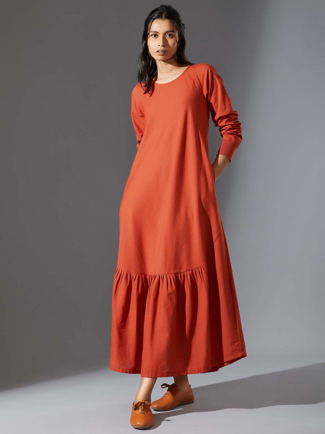 

MATI Round Neck Cuffed Sleeves Cotton A-Line Maxi Dress, Rust