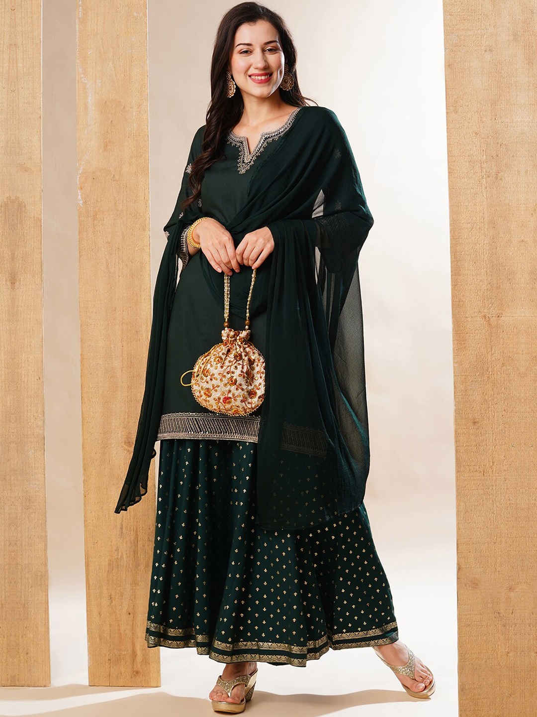 

Globus Green Embroidered Yoke Design Regular Zari Straight Kurta With Palazzos & Dupatta