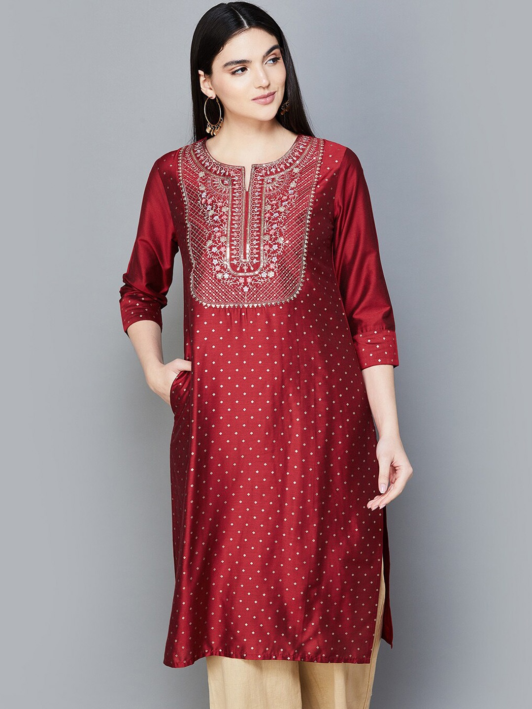 

Melange by Lifestyle Floral Printed Thread Work Straight Kurta, Red