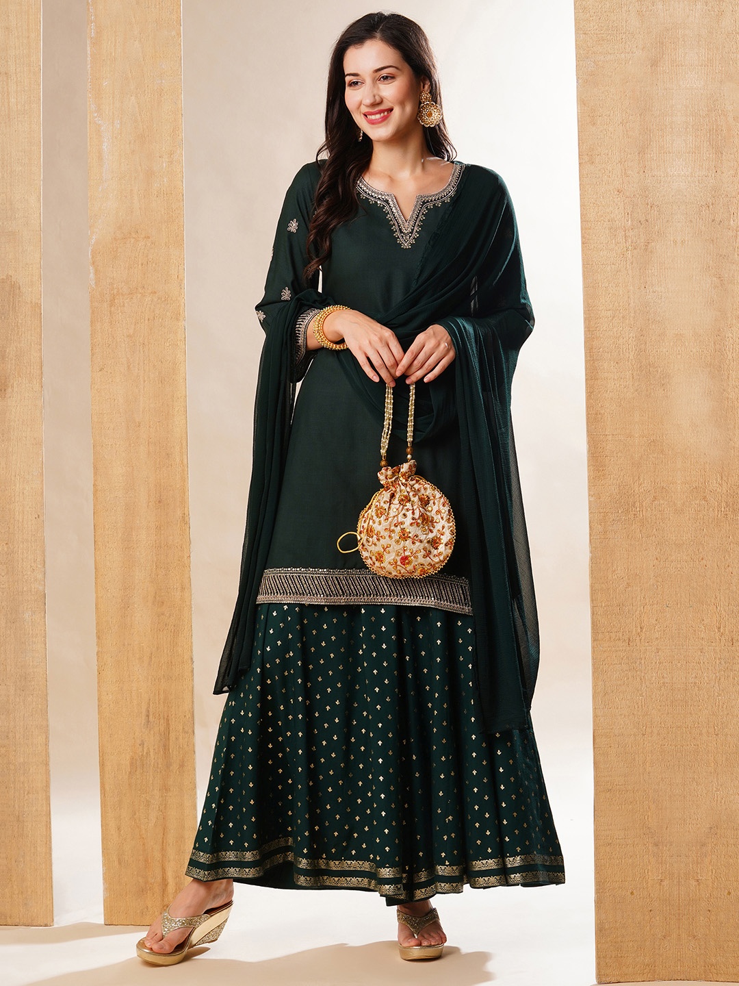 

Globus Women Ethnic Motifs Printed Flared Ethnic Palazzos, Green