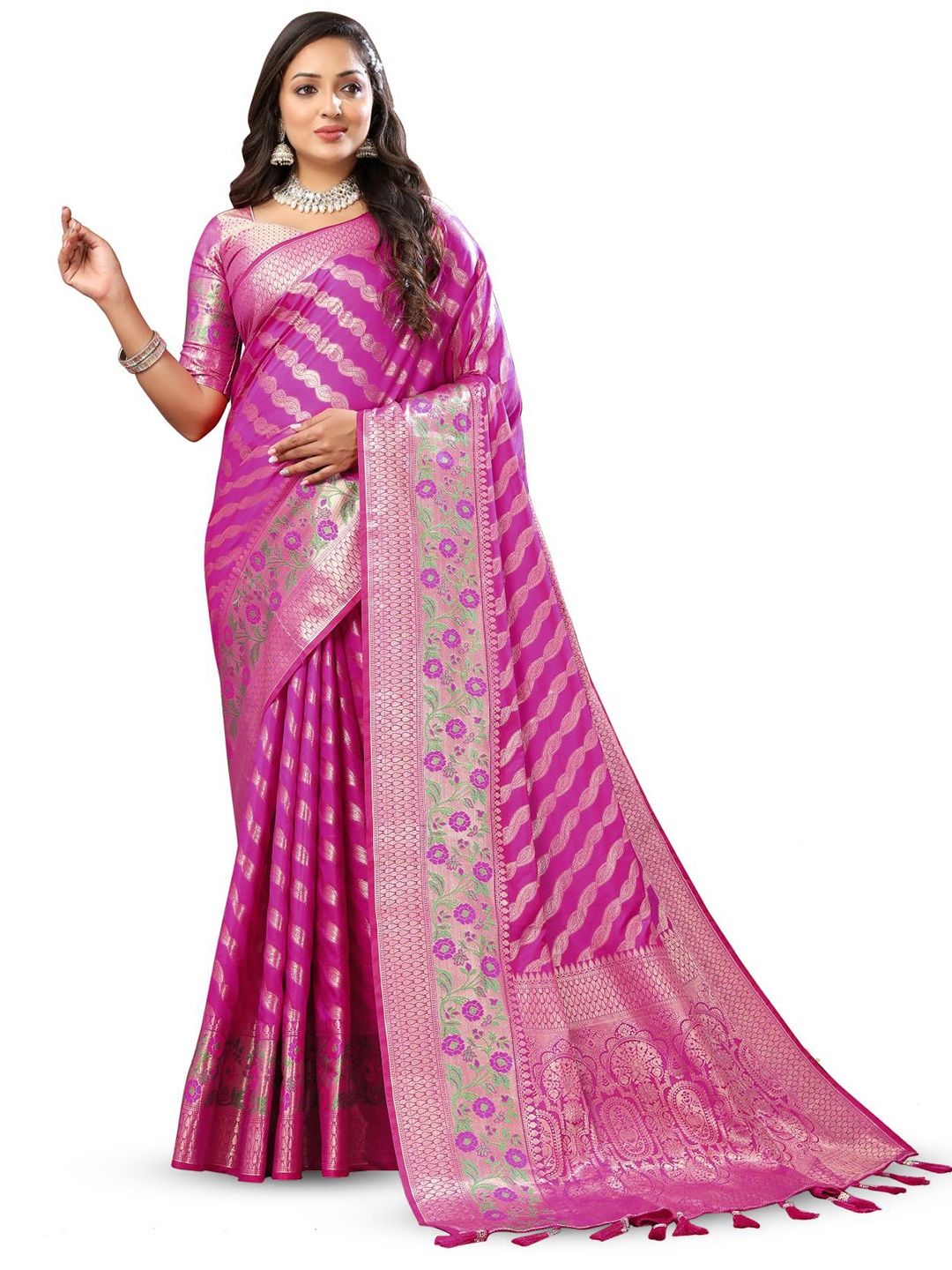 

PATIALAPICKS Striped Zari Pure Silk Paithani Saree, Magenta