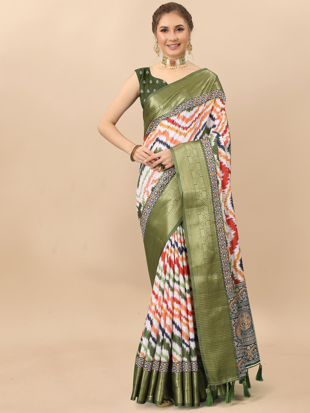 

PATIALAPICKS Striped Zari Pure Silk Paithani Saree, Green