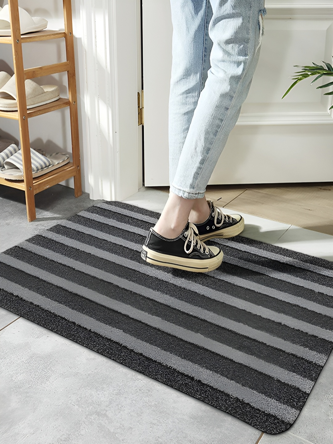 

HOKIPO Grey & Black Striped Anti-Skid Doormat