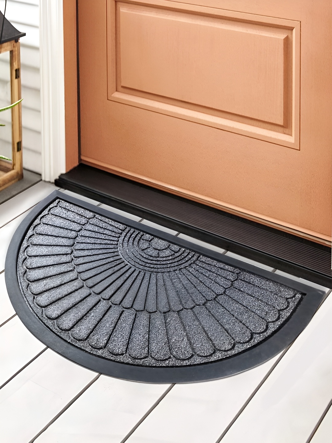 

HOKIPO Grey & Black Textured Semi-circle Shaped Anti-Skid Doormat