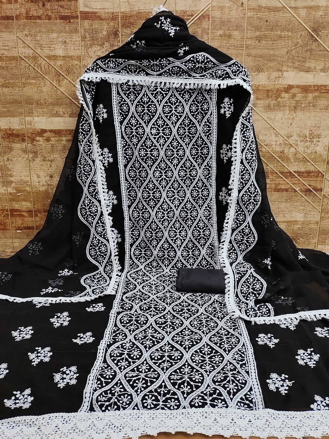 

Panzora Embroidered Unstitched Dress Material, Black