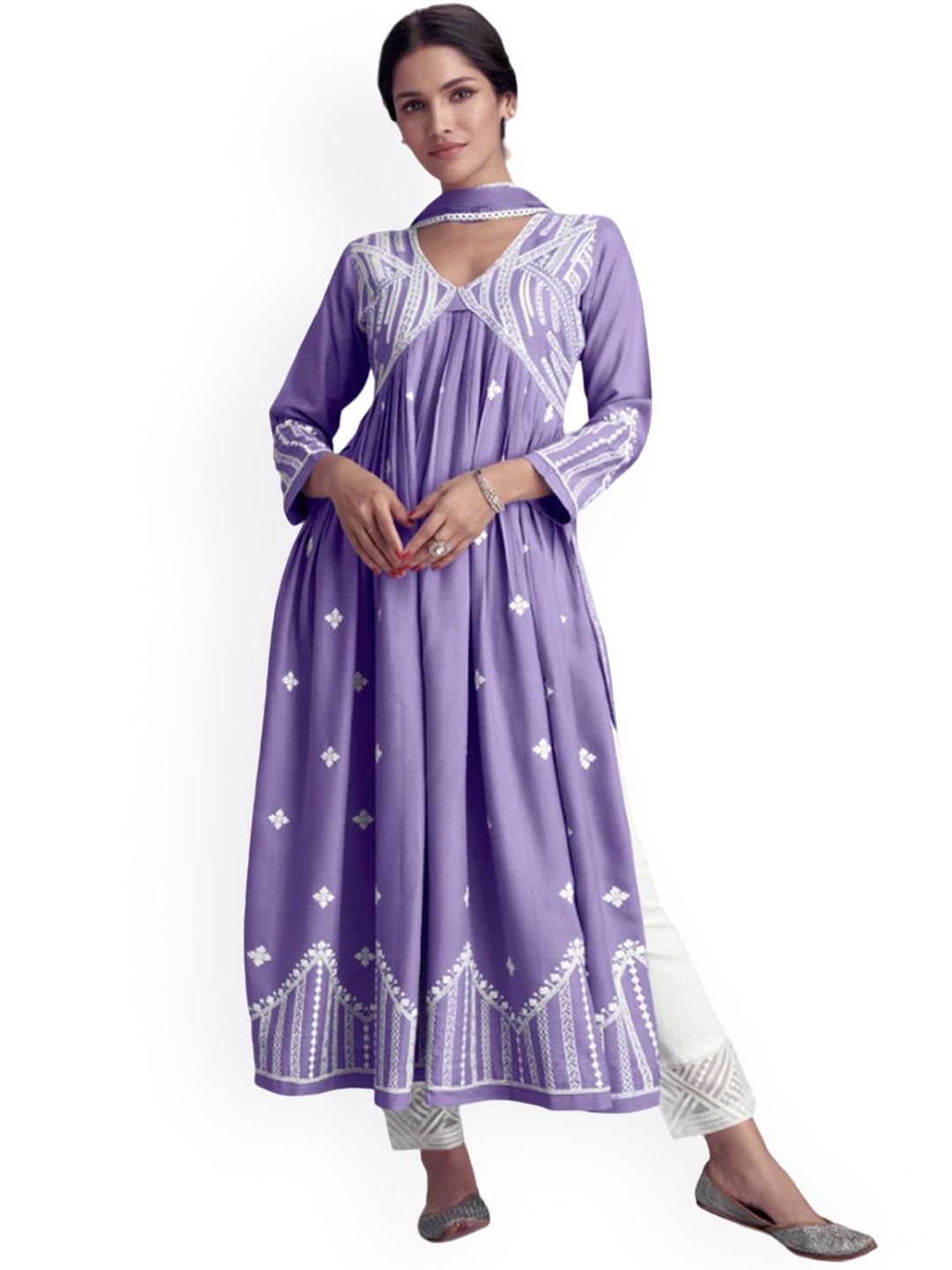 

Peachmode Floral Embroidered Empire Anarkali Kurta & Trousers With Dupatta, Purple