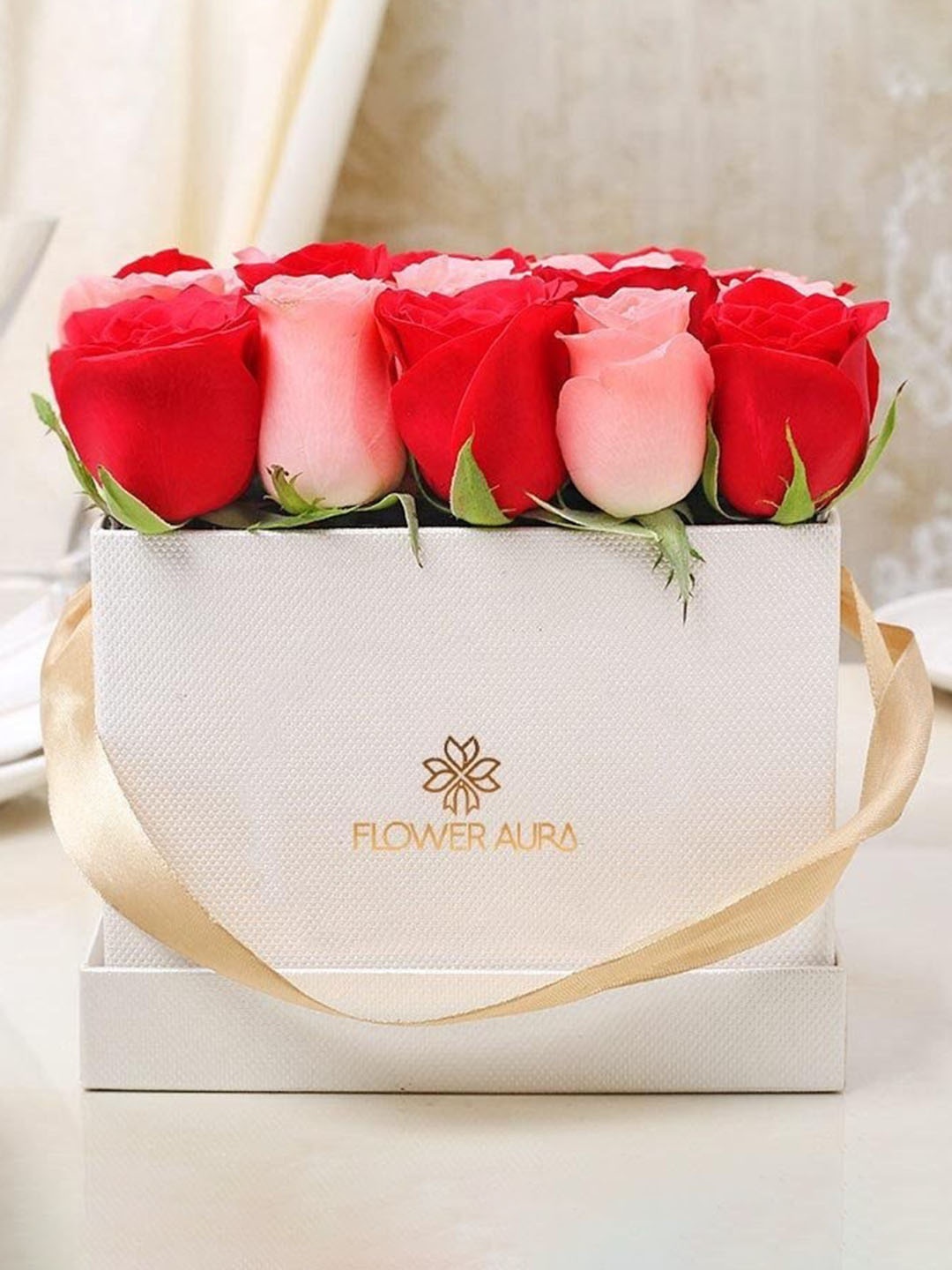 

Floweraura Pink & Red 20 Pieces Roses Fresh Flower Bouquet