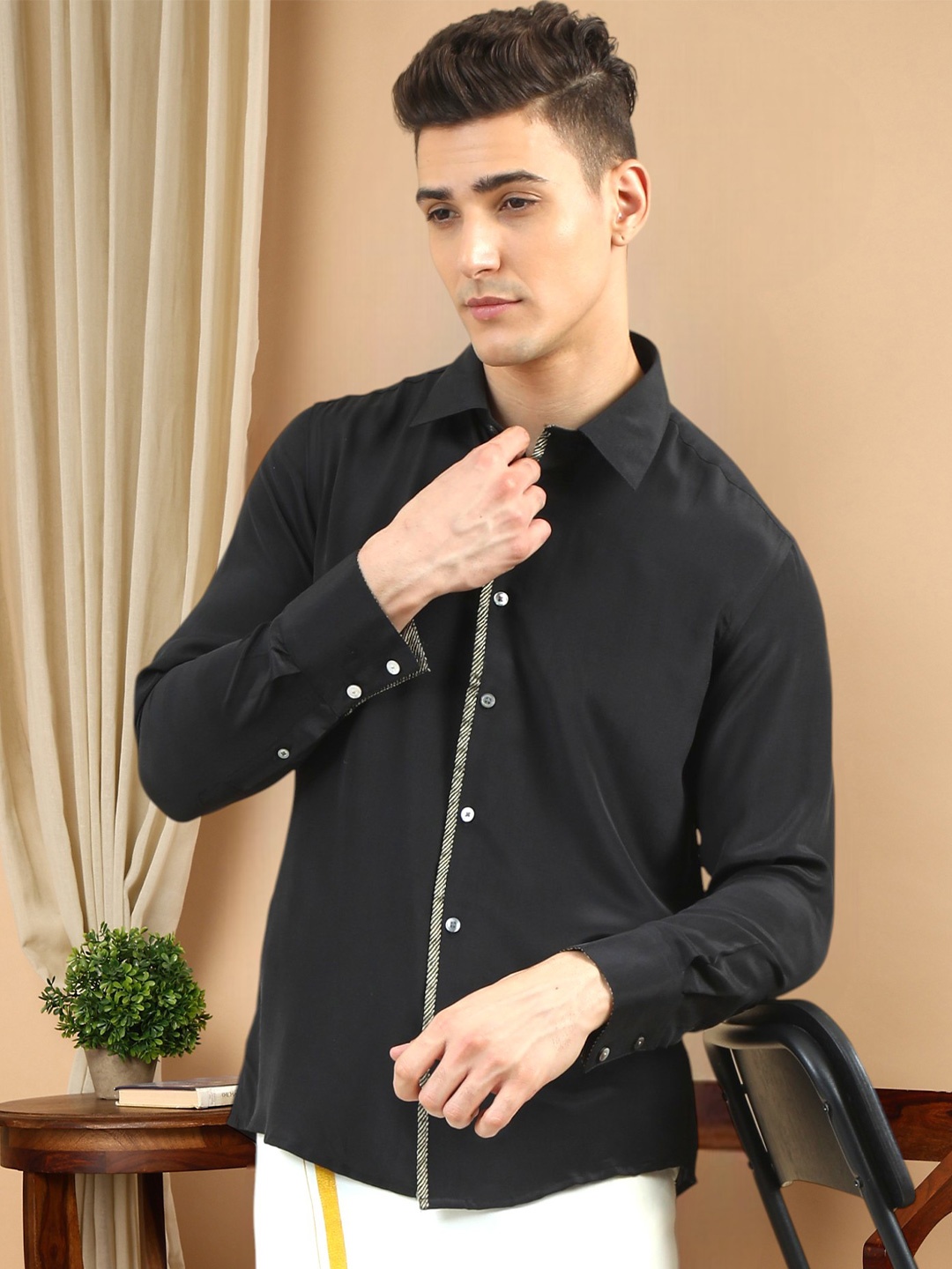 

TATTVA Classic Regular Fit Long Sleeves Spread Collar Opaque Party Shirt, Black