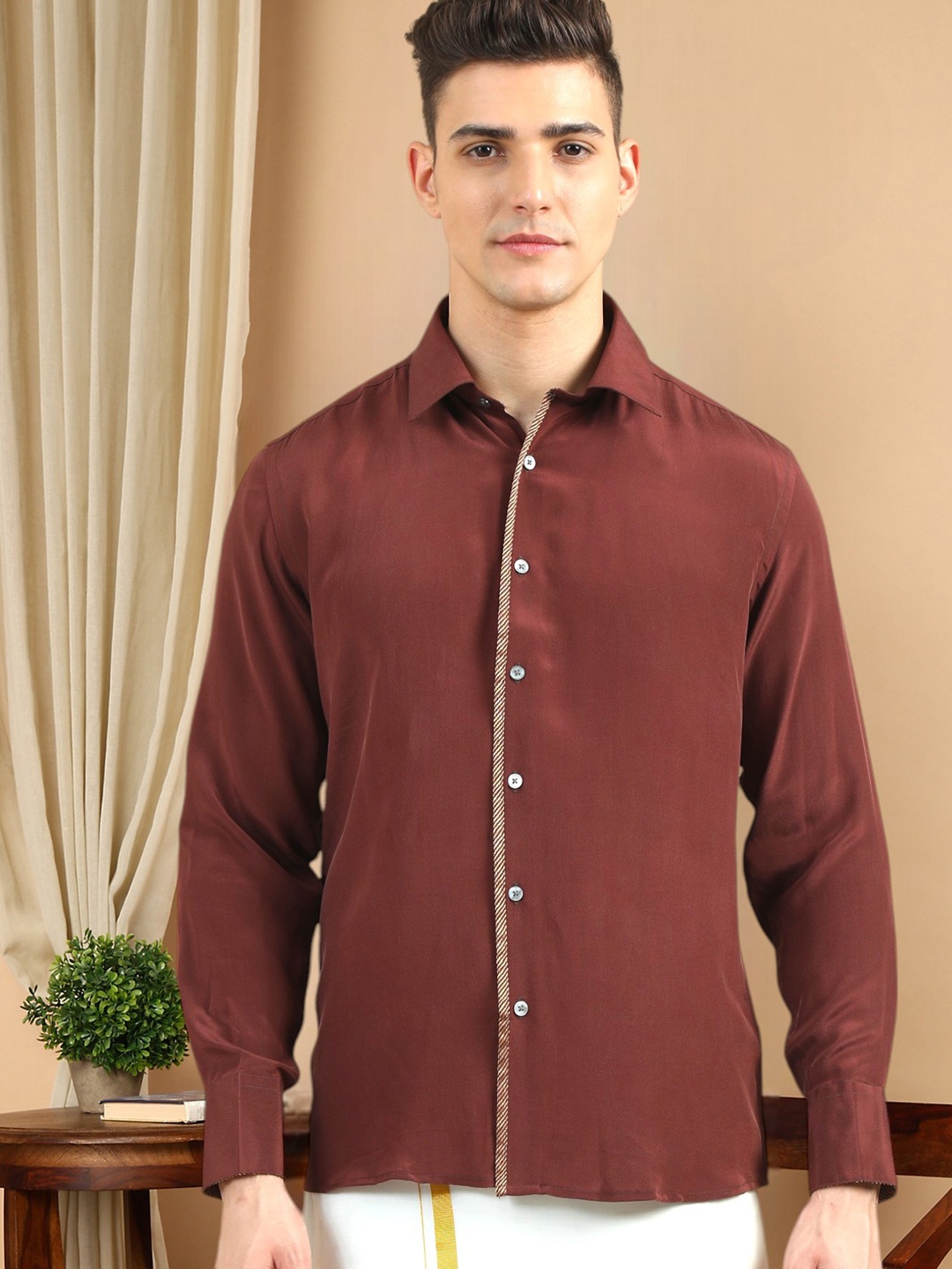 

TATTVA Classic Regular Fit Long Sleeves Spread Collar Opaque Party Shirt, Maroon