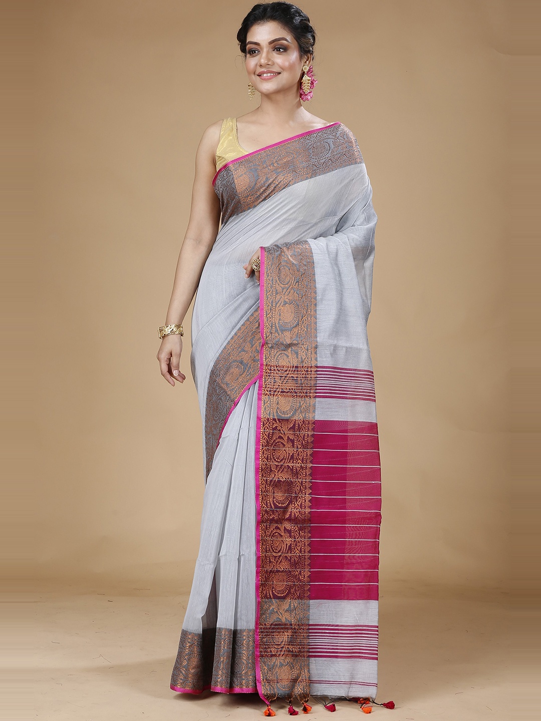 

SLAGHA Zari Silk Cotton Saree, White