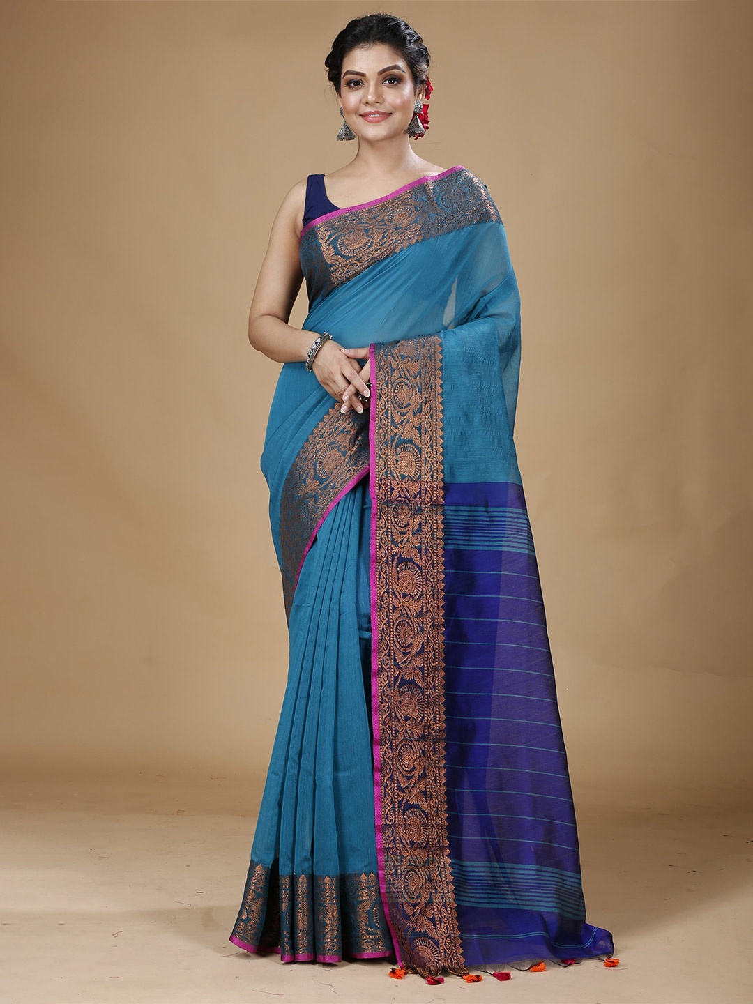 

SLAGHA Zari Silk Cotton Saree, Turquoise blue