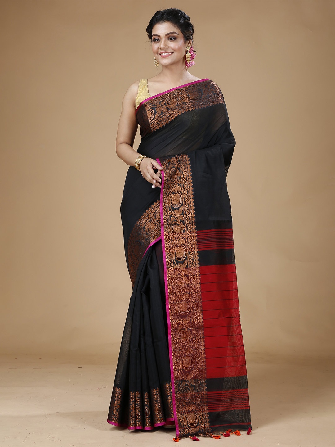 

SLAGHA Zari Silk Cotton Saree, Black