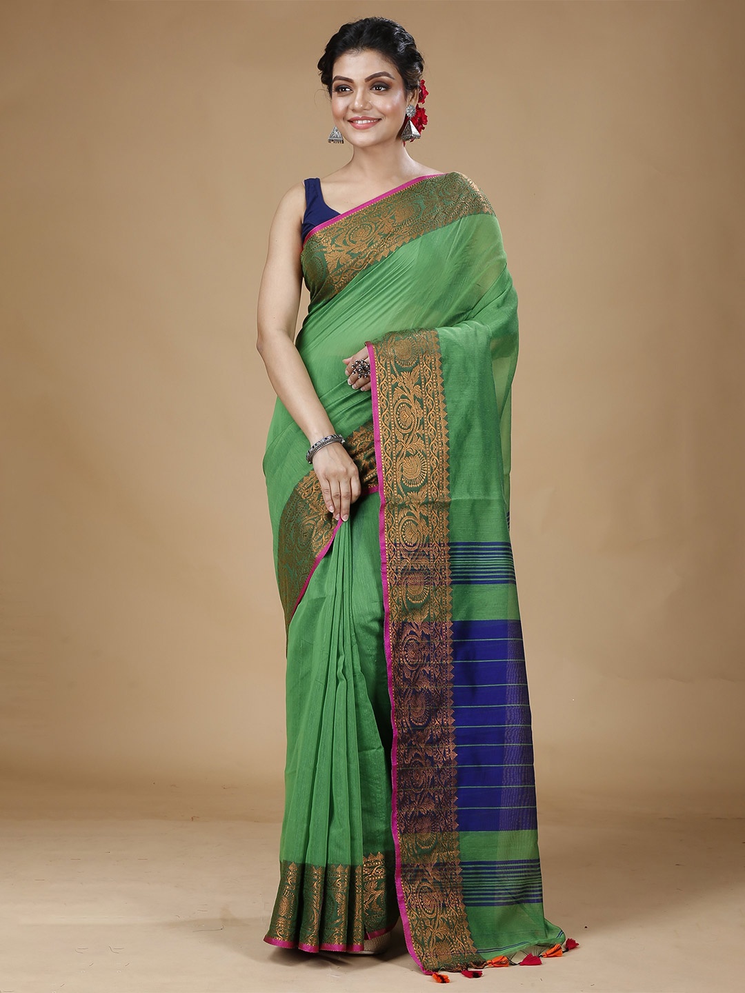 

SLAGHA Zari Silk Cotton Saree, Lime green