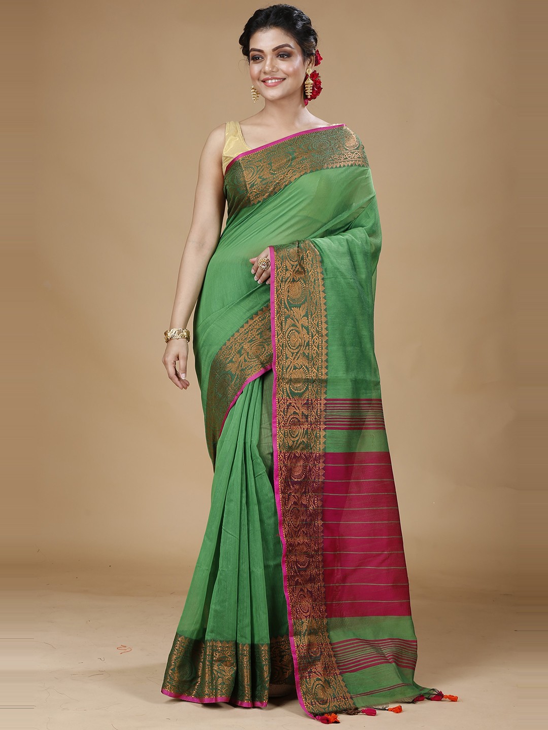 

SLAGHA Zari Silk Cotton Saree, Lime green