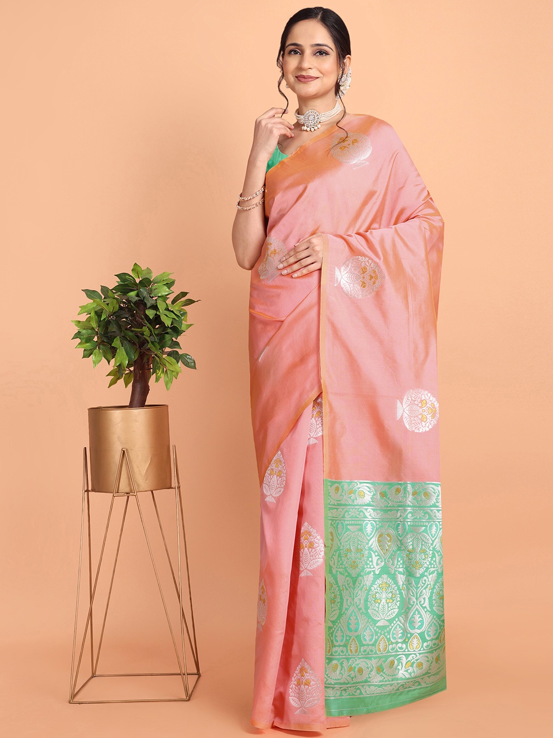 

Mitera Peach Coloured Ethnic Motifs Woven Design Zari Mysore Silk Saree