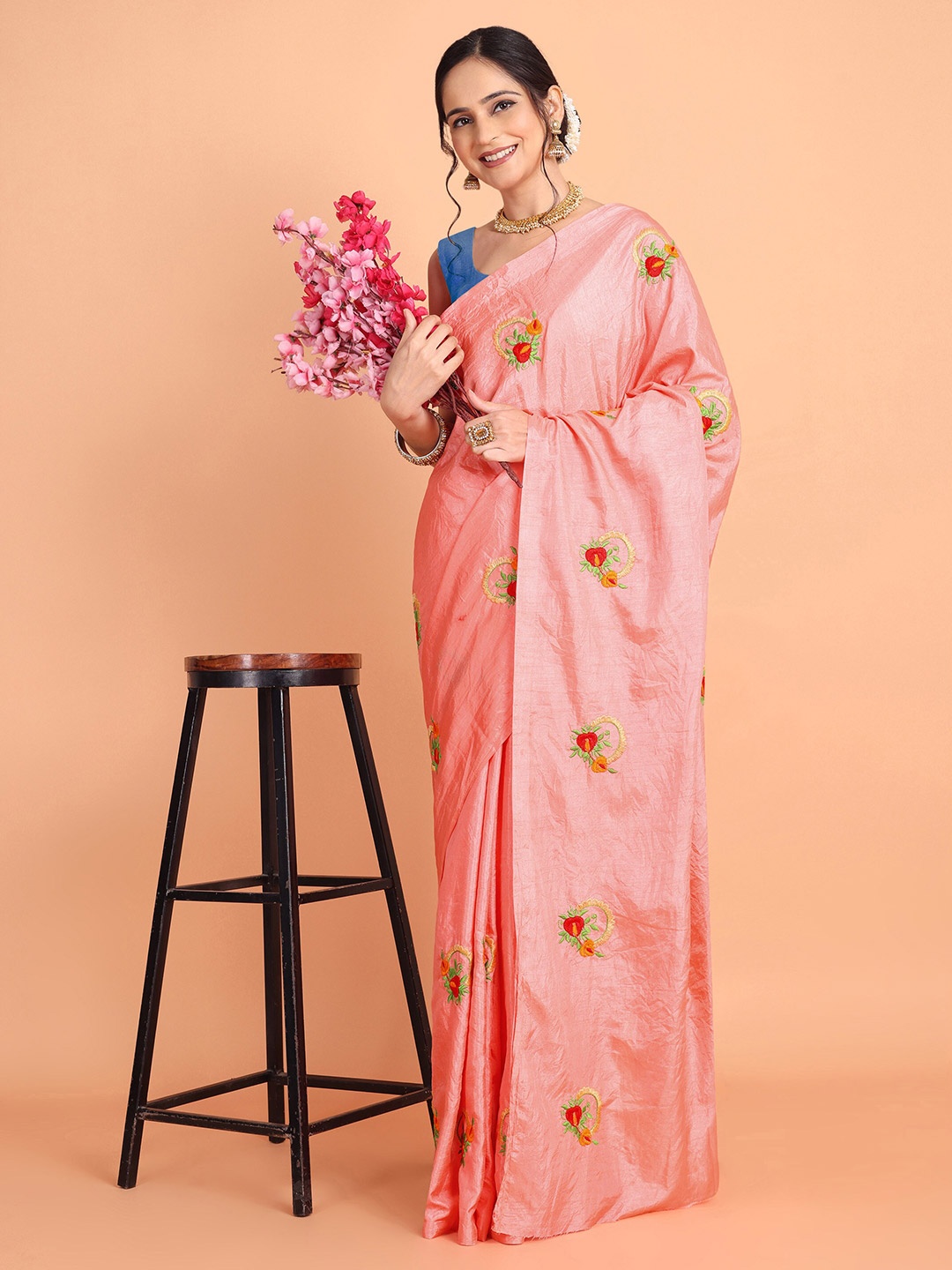 

Mitera Floral Embroidered Saree, Pink