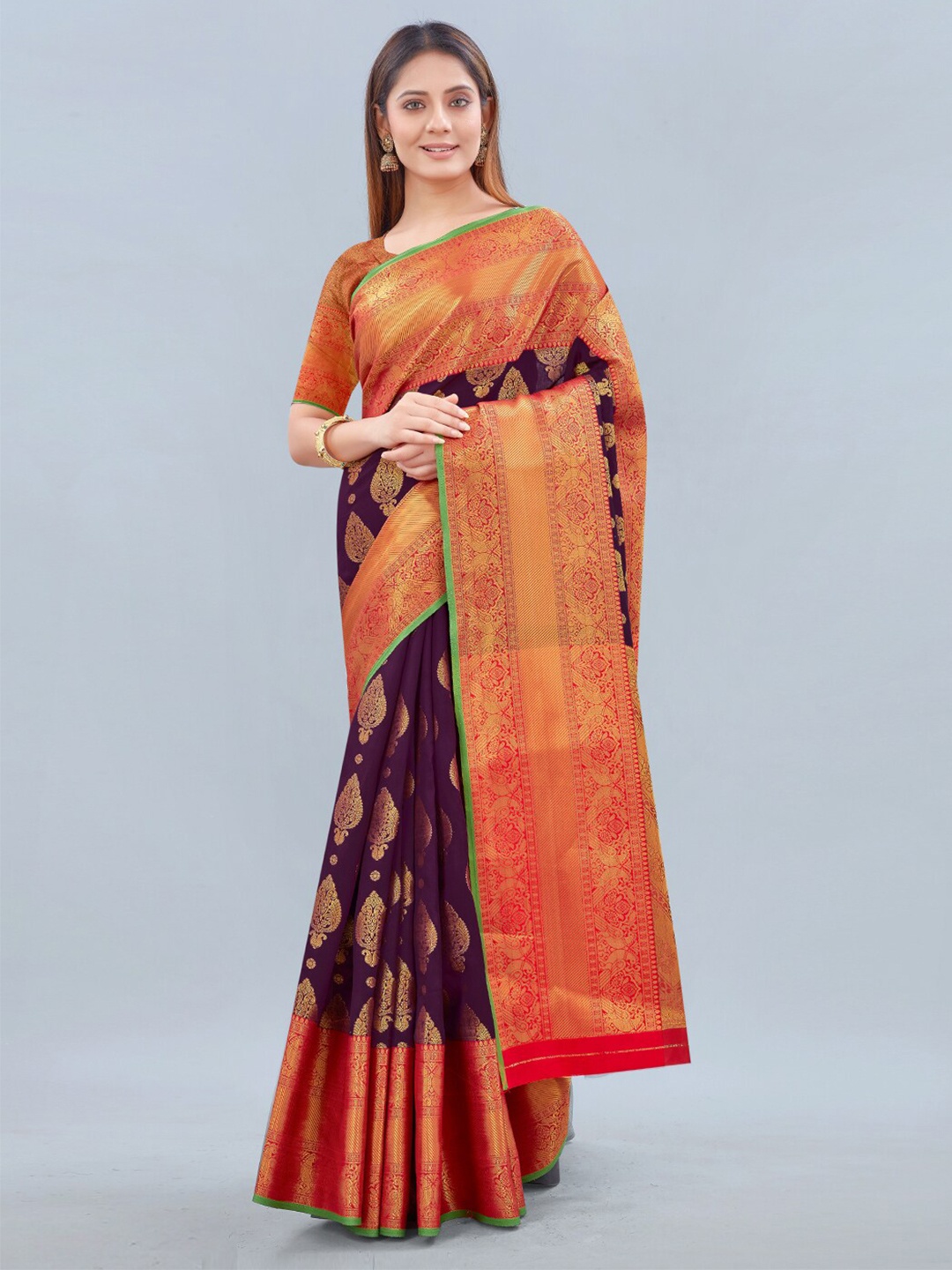

Siya Fashion Ethnic Motifs Woven Design Zari Banarasi Saree, Maroon