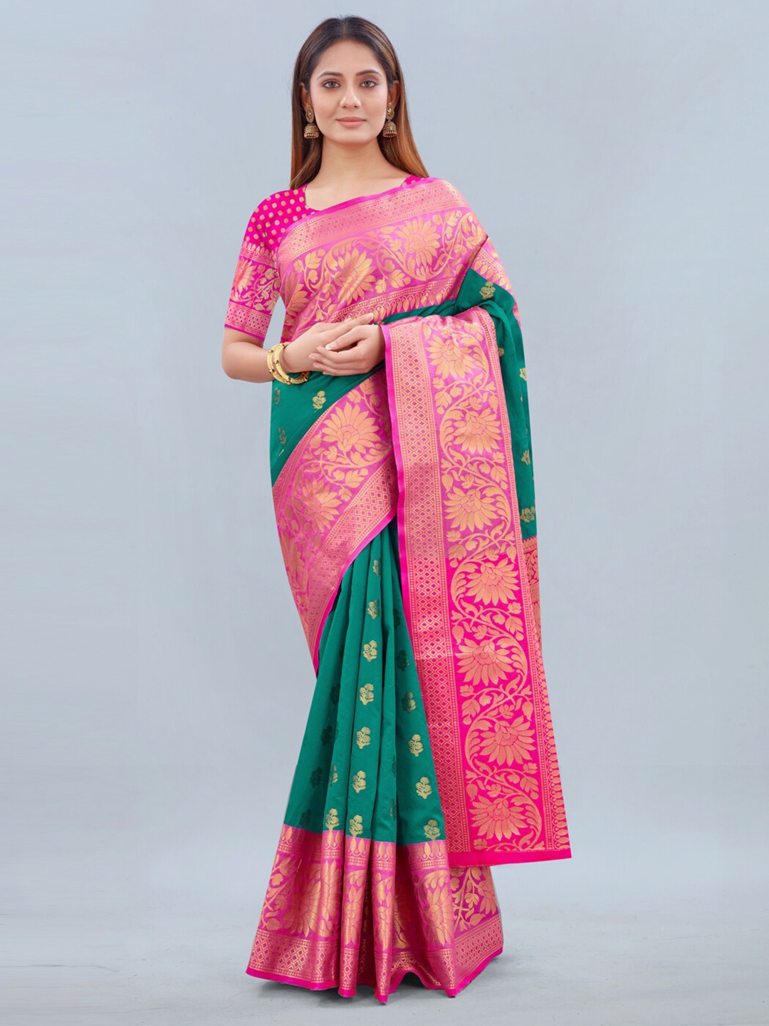 

Siya Fashion Ethnic Motifs Woven Design Zari Banarasi Saree, Green