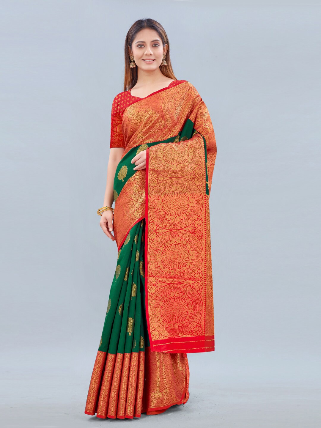 

Siya Fashion Ethnic Woven Design Zari Banarasi Saree, Green