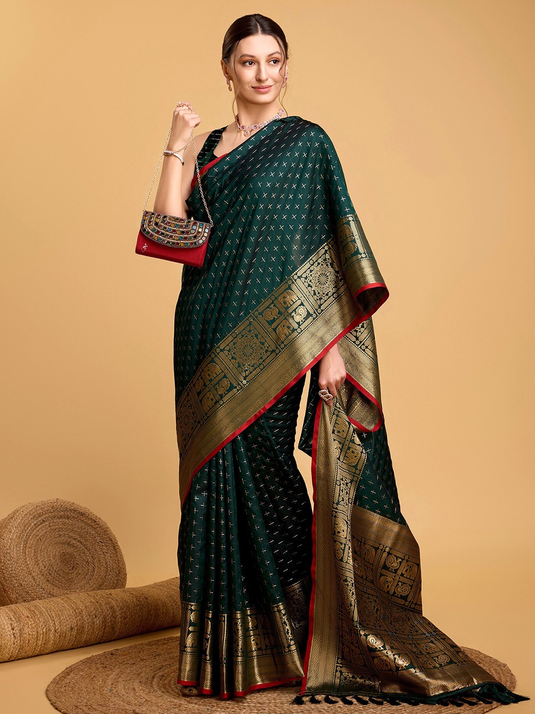 

Mitera Green Geometric Woven Design Zari Banarasi Saree