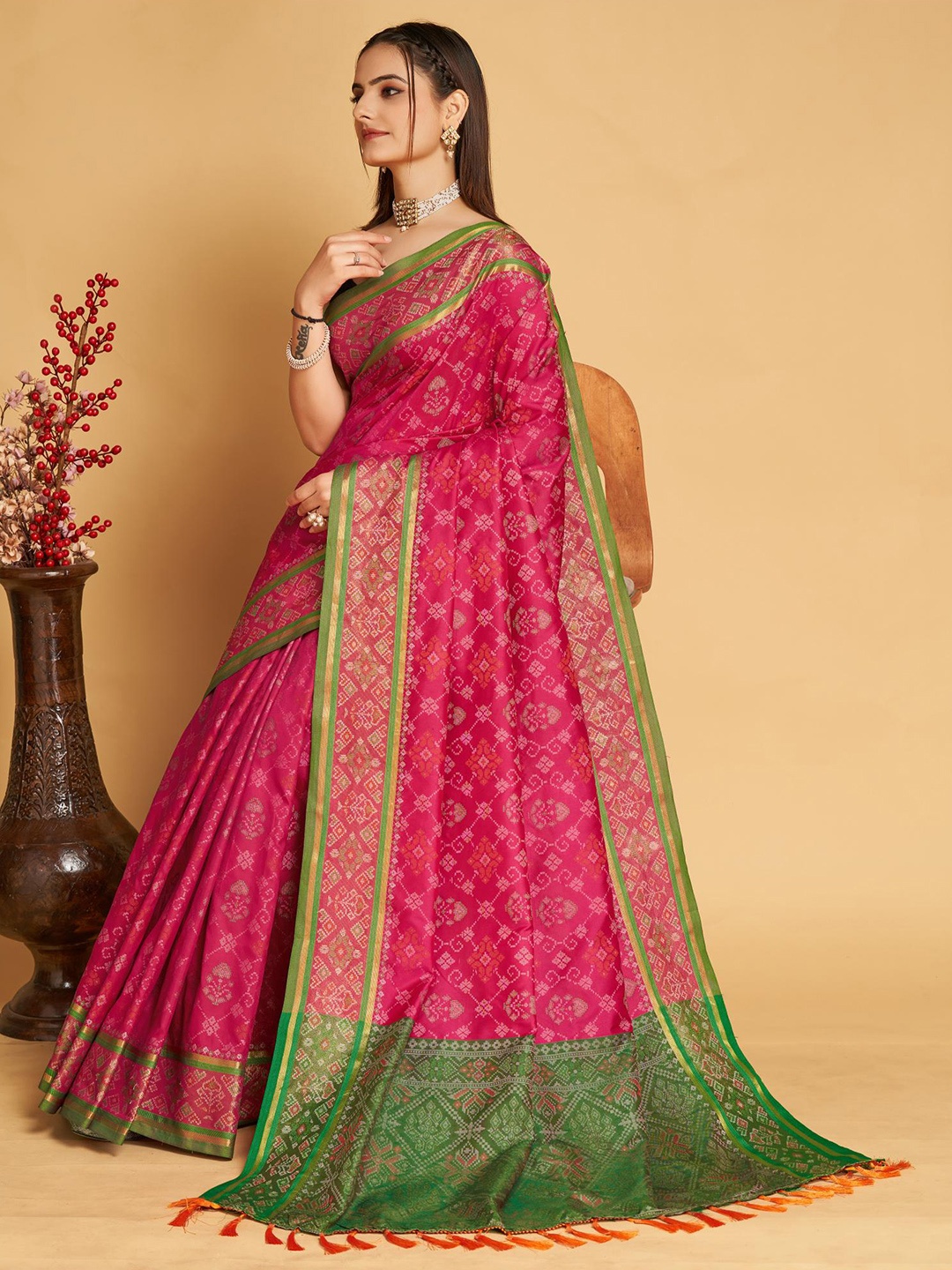 

Mitera Ethnic Motifs Woven Design Zari Patola Saree, Pink