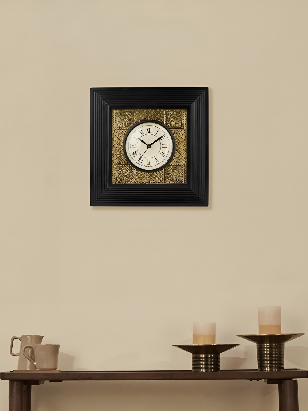

Fabindia Black & White Printed Wooden Contemporary Square Shaped Wall Clock
