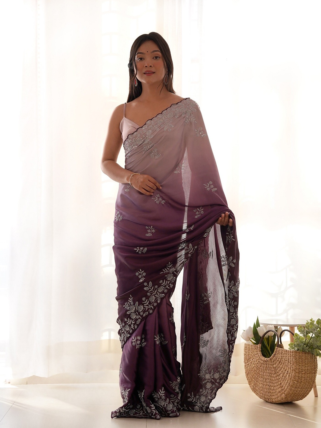 

Anouk Embellished Embroidered Satin Saree, Purple