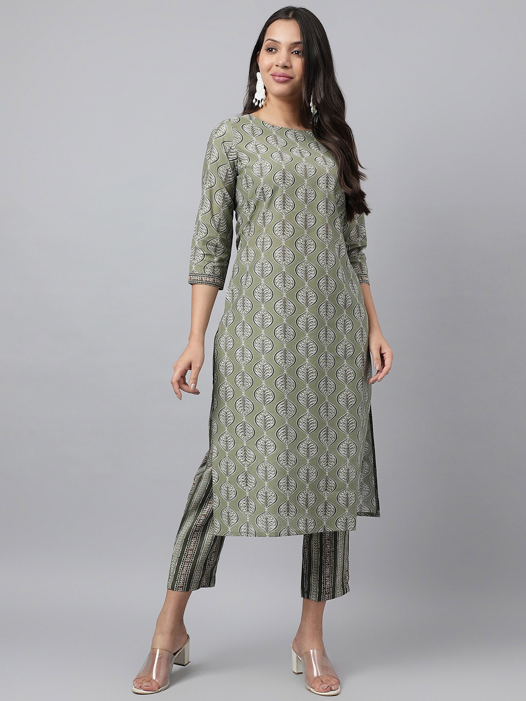 

HRITIKA Floral Printed Three-Quarter Sleeves Chanderi Cotton Straight Kurta With Trouser, Olive