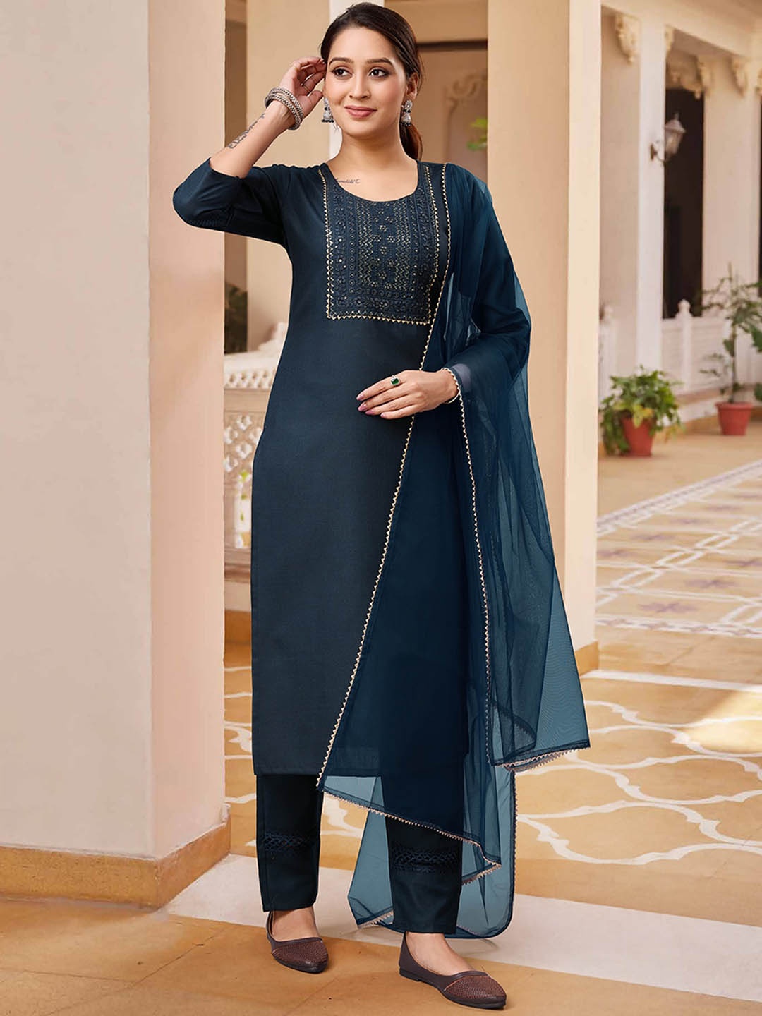 

Twika Geometric Yoke Design Sequinned Straight Kurta With Trousers & Dupatta, Blue
