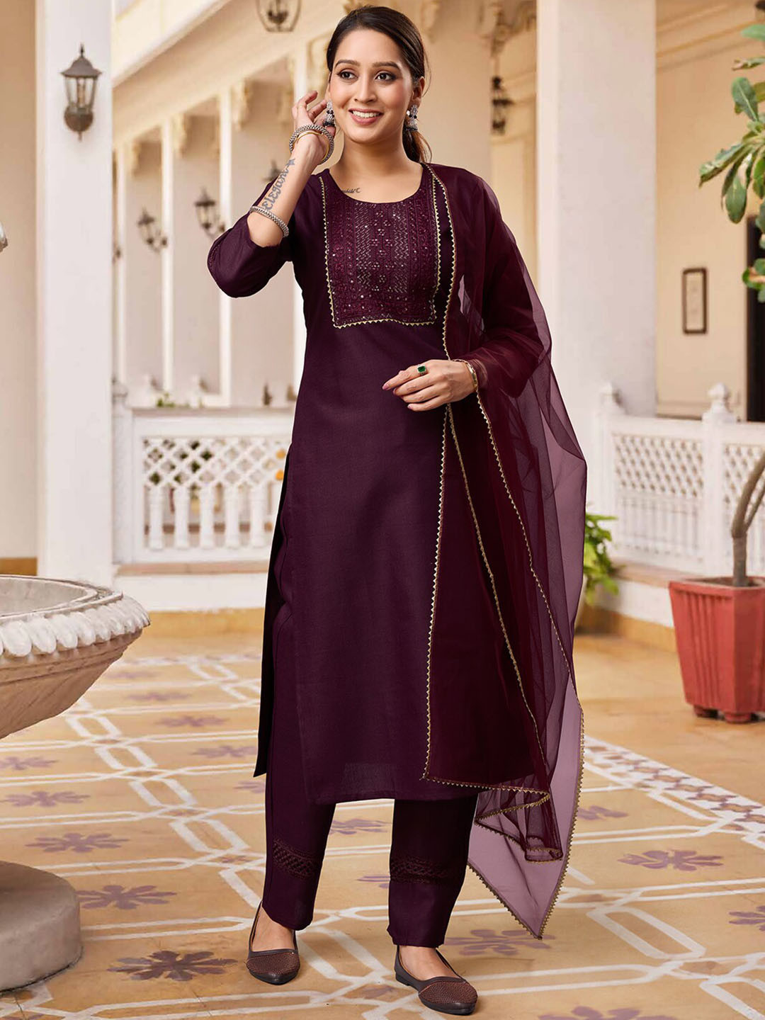 

Twika Geometric Yoke Design Sequinned Straight Kurta With Trousers & Dupatta, Purple