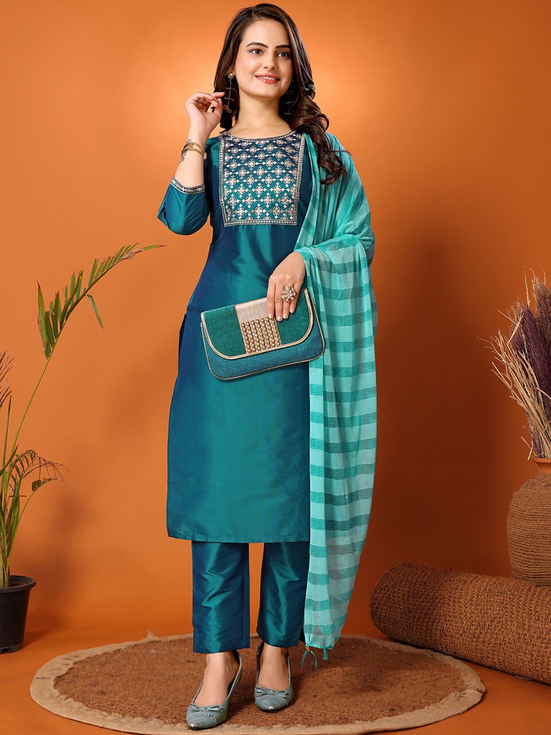 

FABMORA Ethnic Motifs Embroidered Regular Zari Straight Kurta With Trouser &Dupatta, Teal