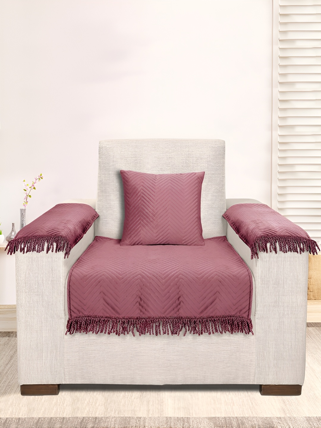 

Saral Home Peach-Coloured Striped Velvet 4 Piece Sofa Cover With Arms