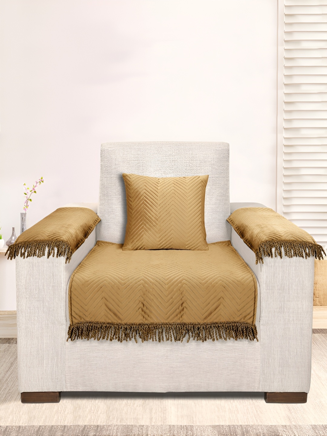 

Saral Home Gold-Toned Striped Velvet 4 Piece Sofa Cover With Arms