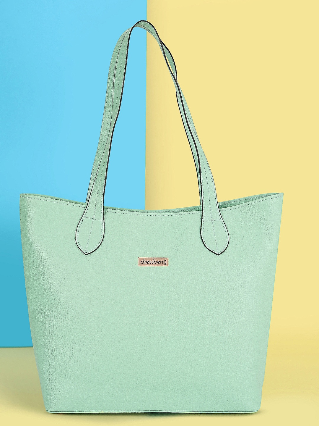 

DressBerry Sea Green Structured Shoulder Bag