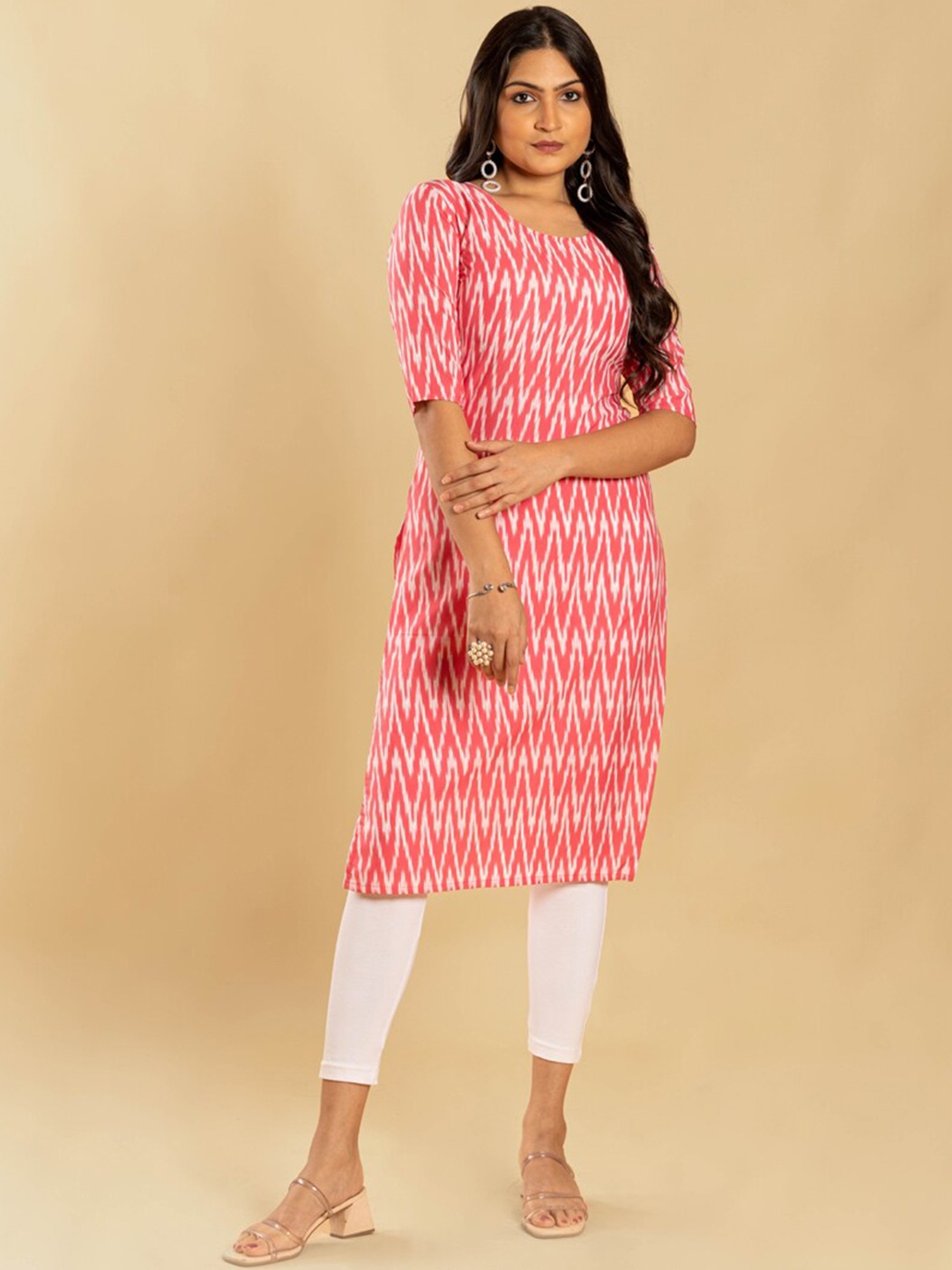 

ASISA Chevron Printed Straight Kurta, Peach