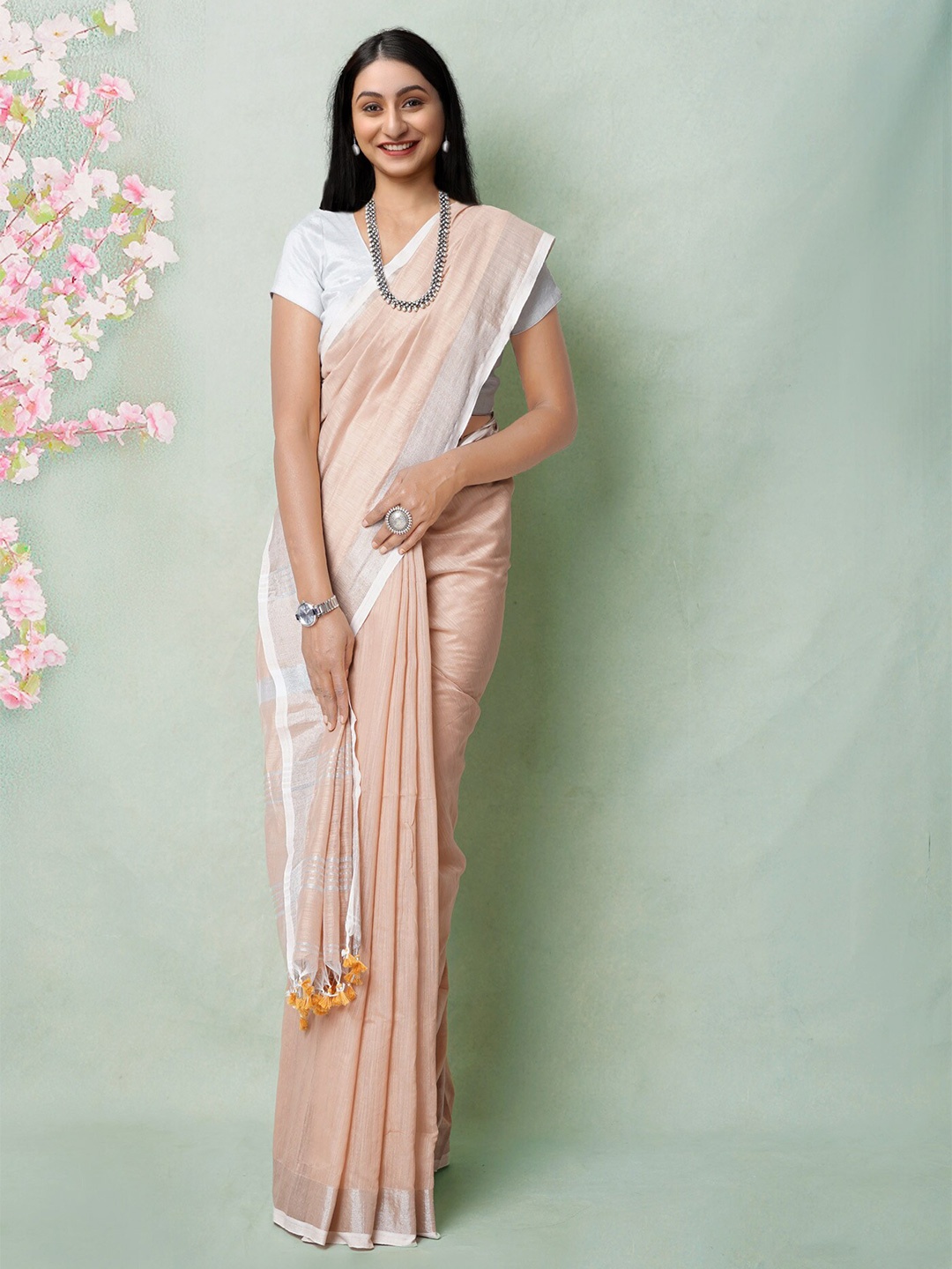 

Unnati Silks Zari Silk Cotton Handloom Jamdani Saree, Beige
