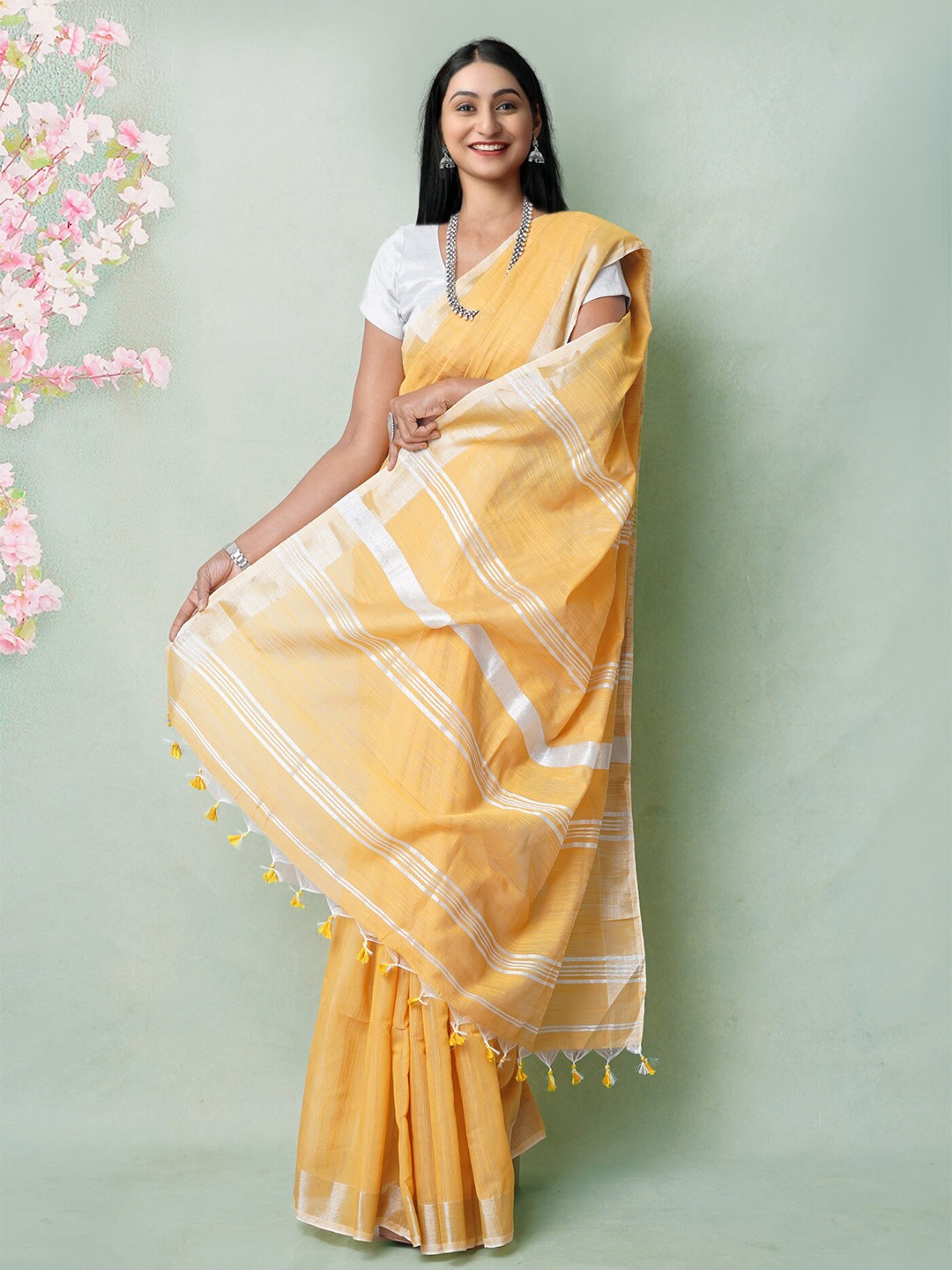 

Unnati Silks Zari Silk Cotton Handloom Jamdani Saree, Cream