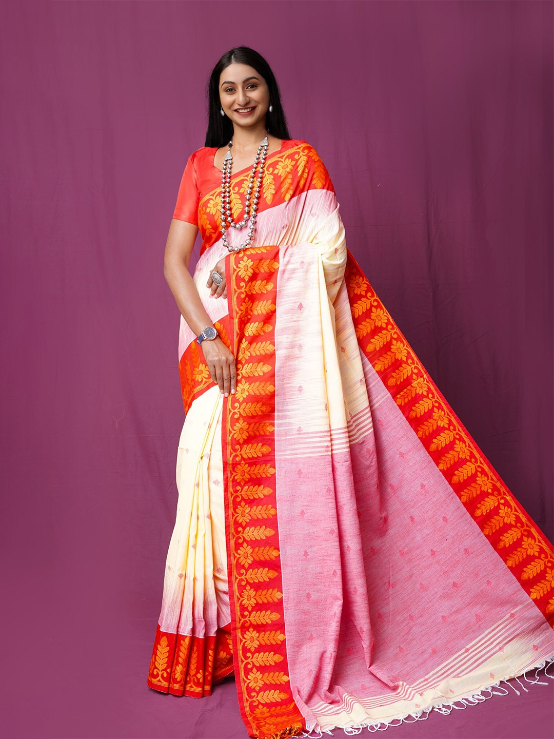 

Unnati Silks Woven Design Zari Pure Linen Handloom Jamdani Saree, Orange
