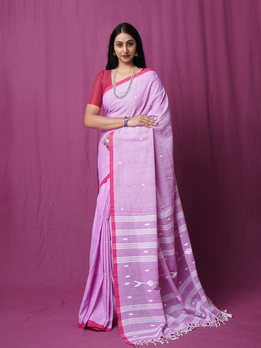 

Unnati Silks Woven Design Pure Linen Handloom Jamdani Saree, Purple