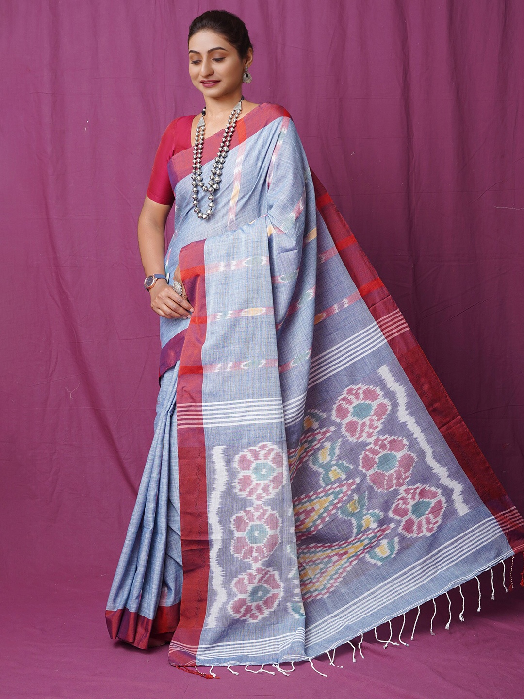 

Unnati Silks Woven Design Pure Linen Handloom Pochampally Saree, Blue