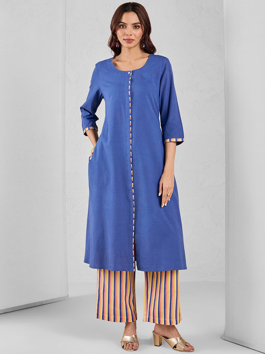 

Likha Regular Pure Cotton Kurta with Pyjamas, Blue