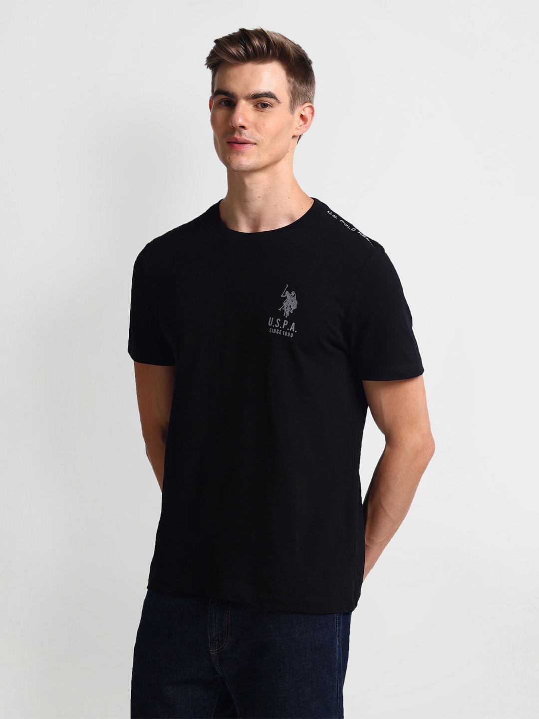 

U.S. Polo Assn. Denim Co. Round Neck Slim Fit T-shirt, Black