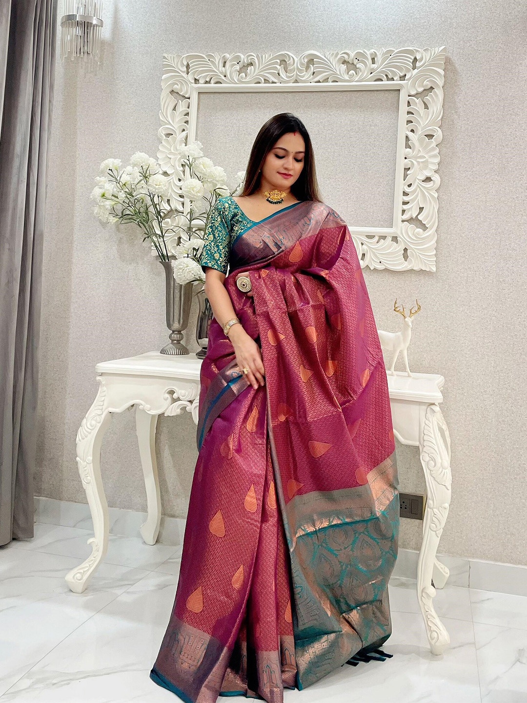

Anouk Ethnic Motifs Woven Design Zari Kanjeevaram Saree, Burgundy