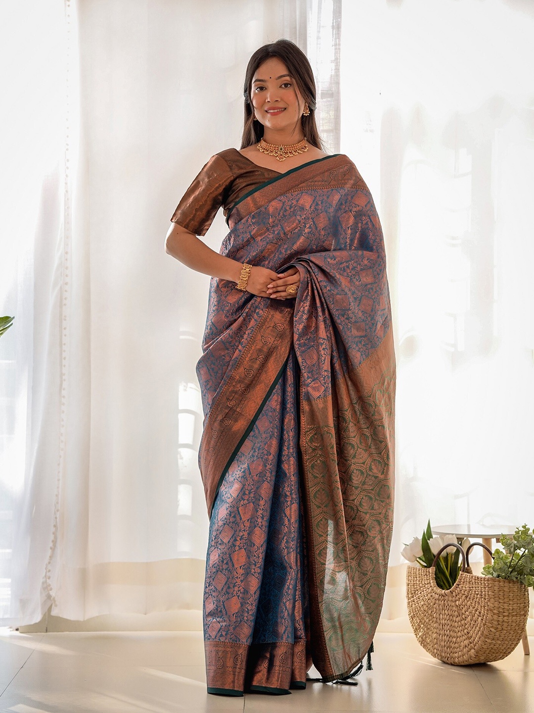 

Anouk Ethnic Motifs Woven Design Zari Kanjeevaram Saree, Teal