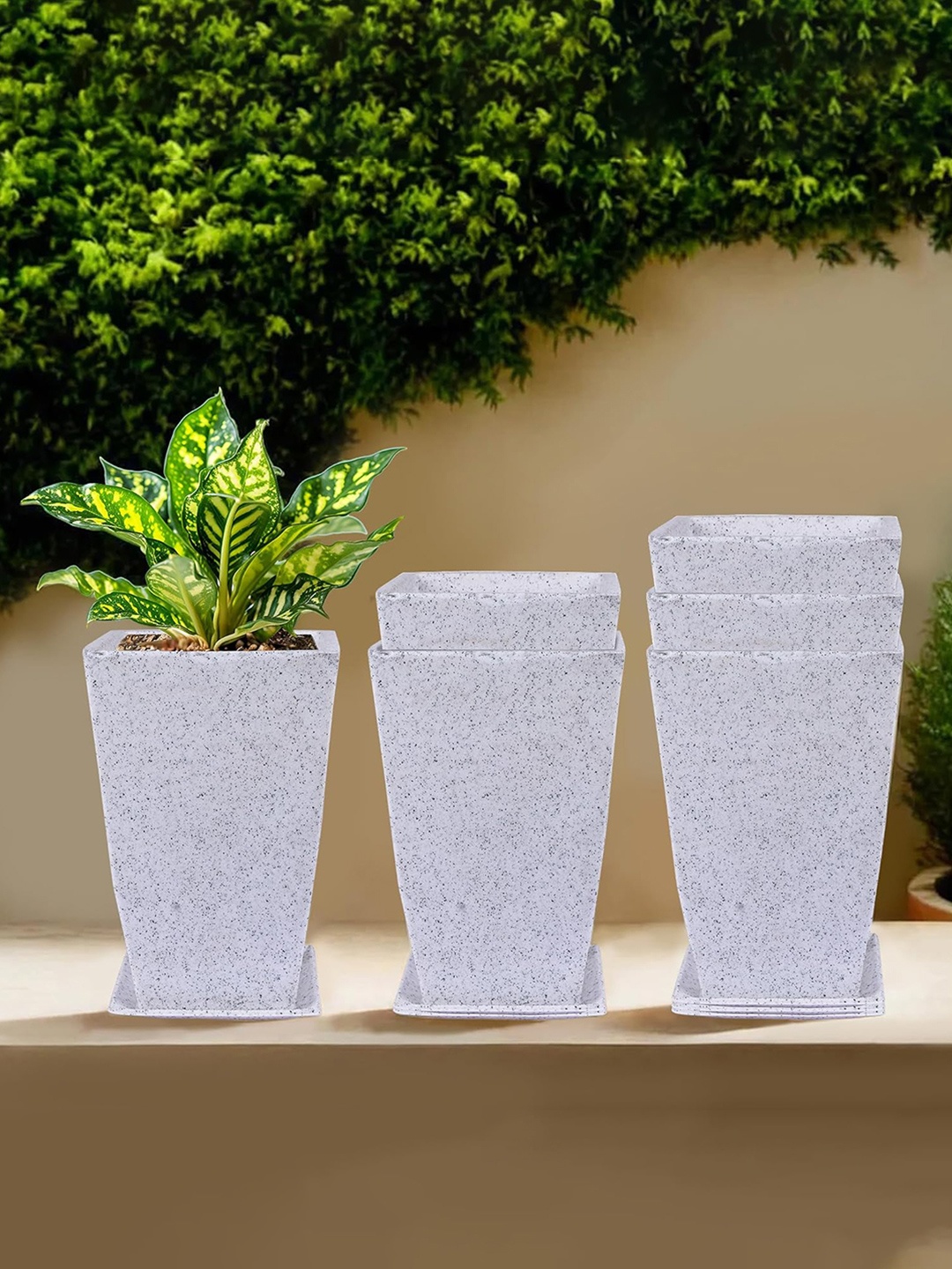 

Kuber Industries White 6 Pieces Pot Planters With Tray
