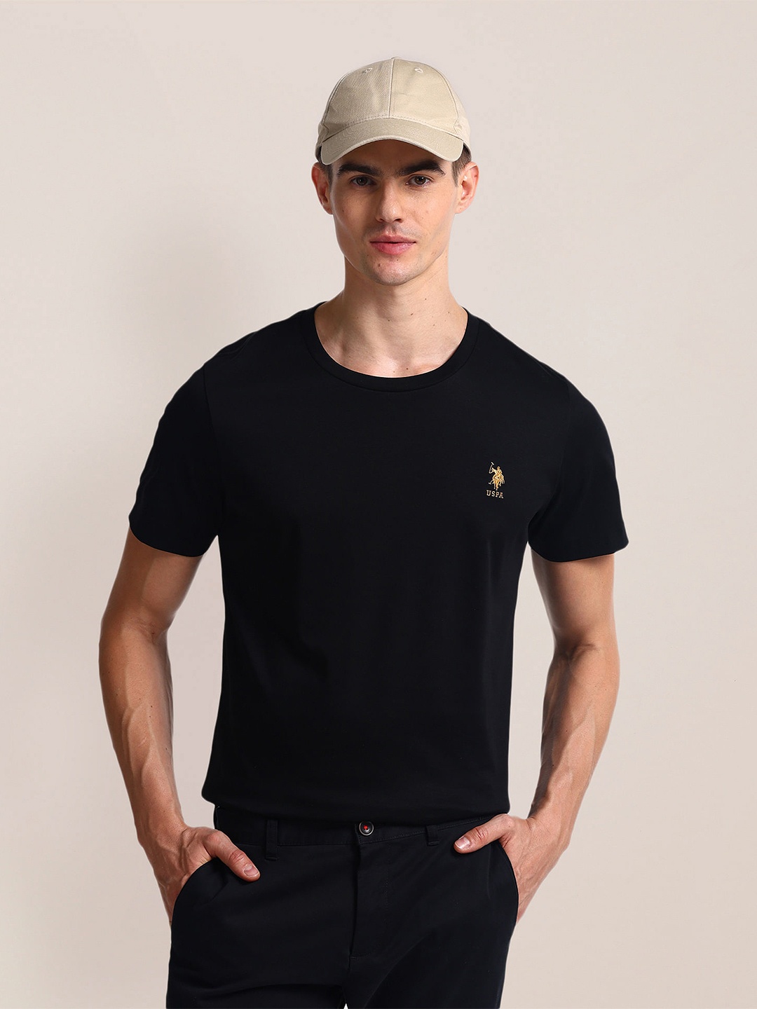 

U.S. Polo Assn. Round Neck Slim Fit T-shirt, Black